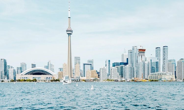 Visitar Canadá sin hablar inglés: ¿Cómo moverse?