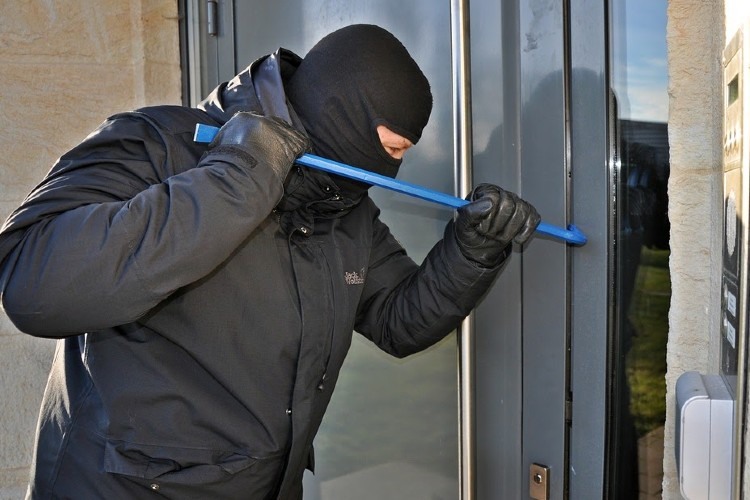 Los cerrajeros desvelan 4 técnicas de los ladrones actuales y cómo evitarlas