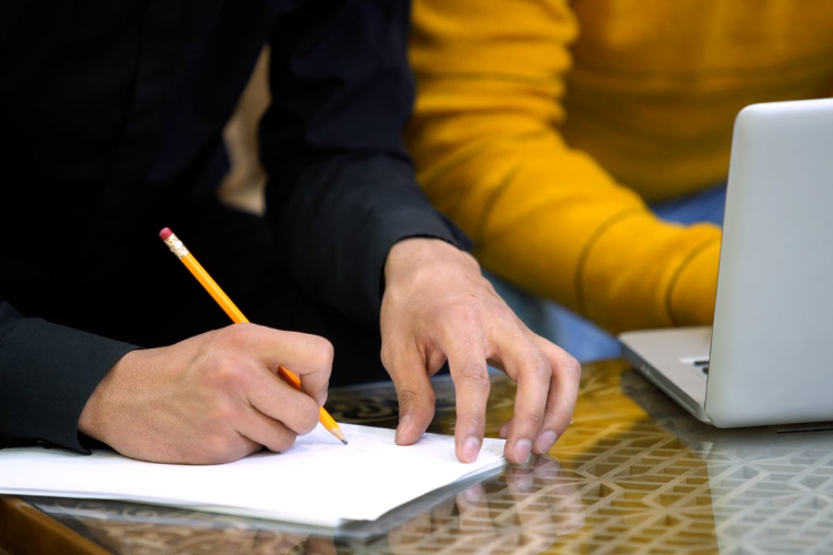 ¿Tu Negocio Necesita un Asesor Financiero para Empresas? Señales Clave