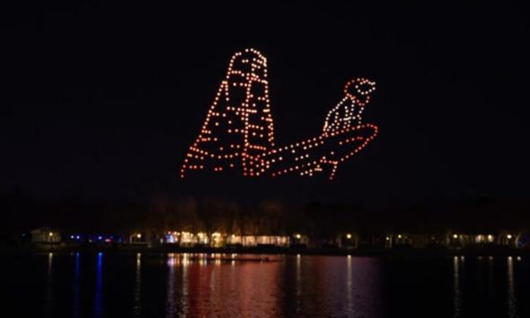 Espectáculo de drones inigualable: Así revoluciona UMILES los eventos nocturnos con Drone Light Show