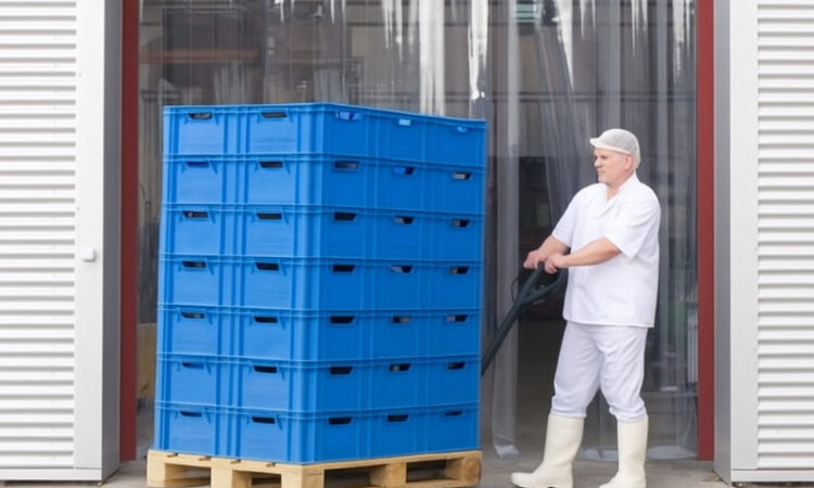 Las ventajas de las cortinas de lamas PVC aplicadas a entornos industriales